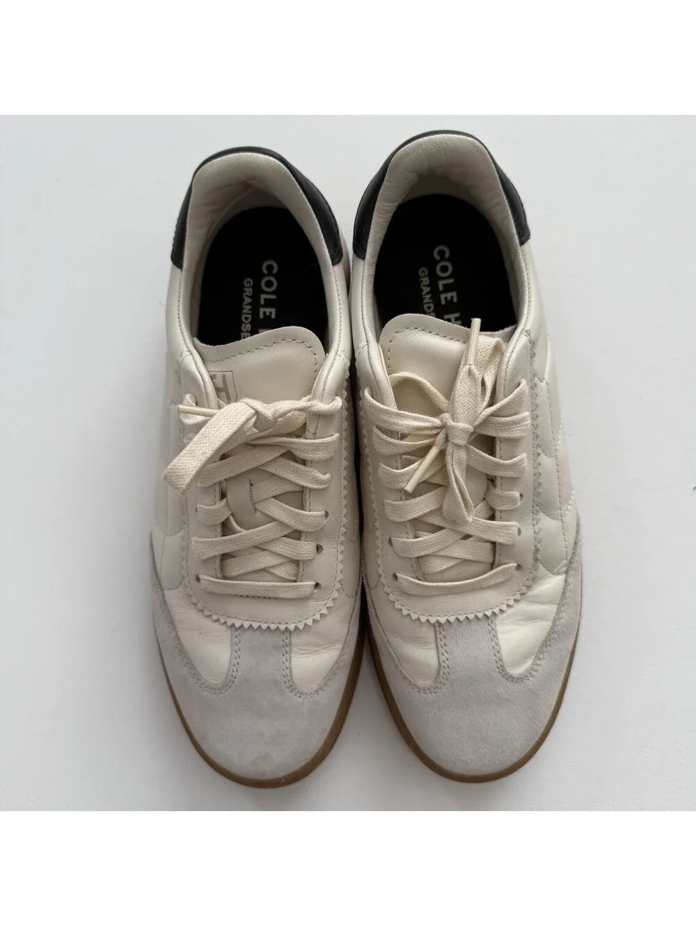 Cole Haan GrandSeries Womens 8B Ivory Suede Leather Gum Sole Sneakers